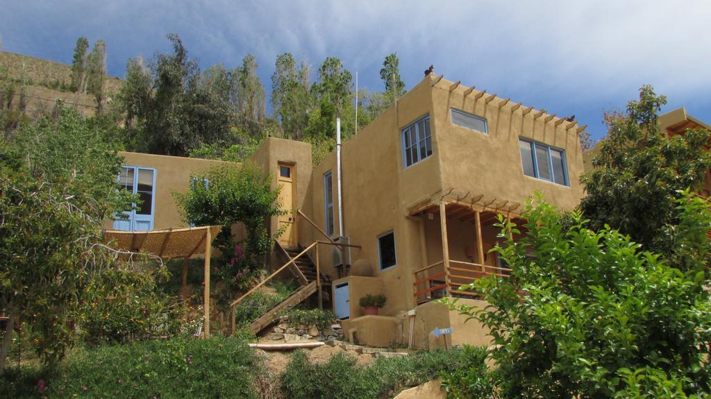 Cabanas Elquimista Pisco Elqui Exterior foto